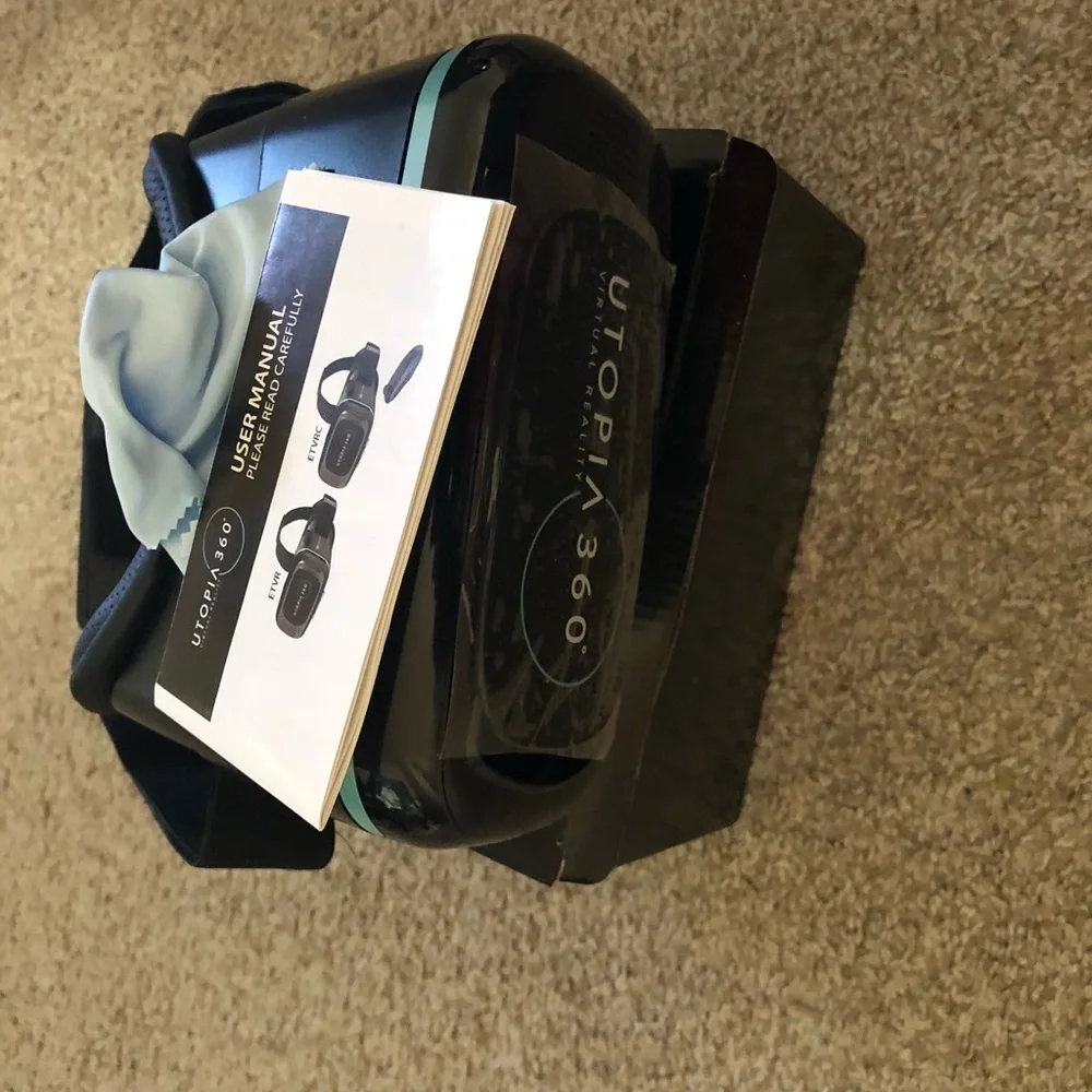 VR headsets for sale brand new never used